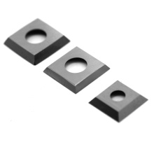 Tungsten carbide သည်သစ်သားလှည့်ထားသော cutterhead အတွက်ဓါးသွားများကိုထည့်သွင်းသည်