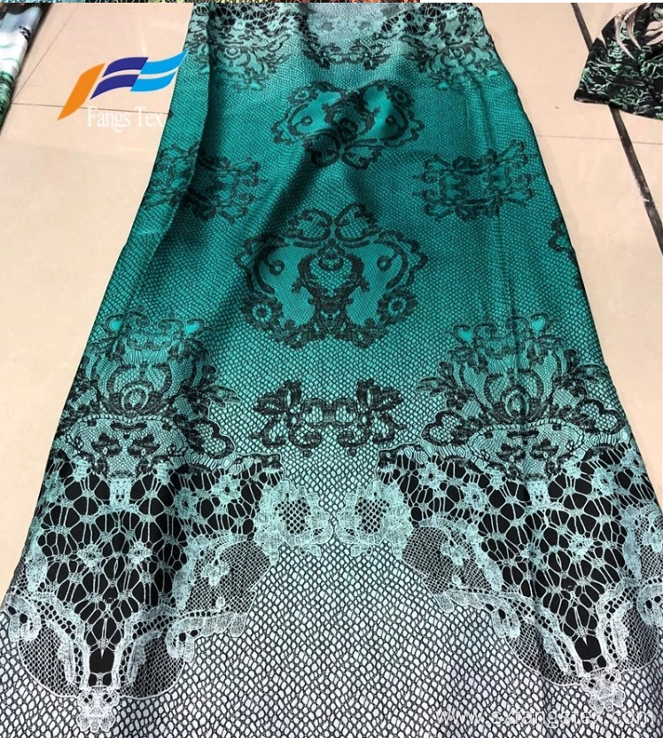 Breathable 100% Polyester Printed Abaya Black Satin Fabric