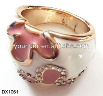 2013 New Arrival Metal Ring With Enamel and Rhinestone
