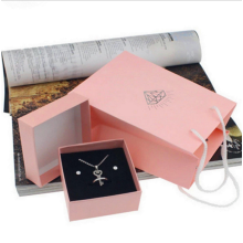 Pink cardboard jewelry boxes for necklaces