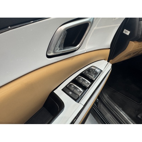 Kia Carnival minivan for sale