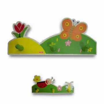 Coat Hangers, Made of Solid Wood/Plywood, Various Designs are Available