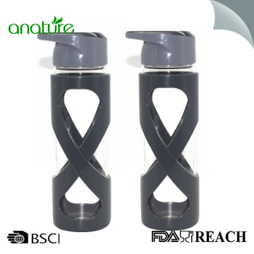 24oz Glass Water Bottle With Silicone Sleeve