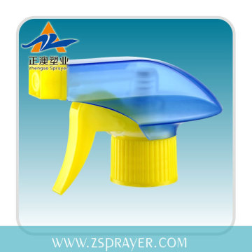 Garden hand trigger sprayer with adjustable nozzle