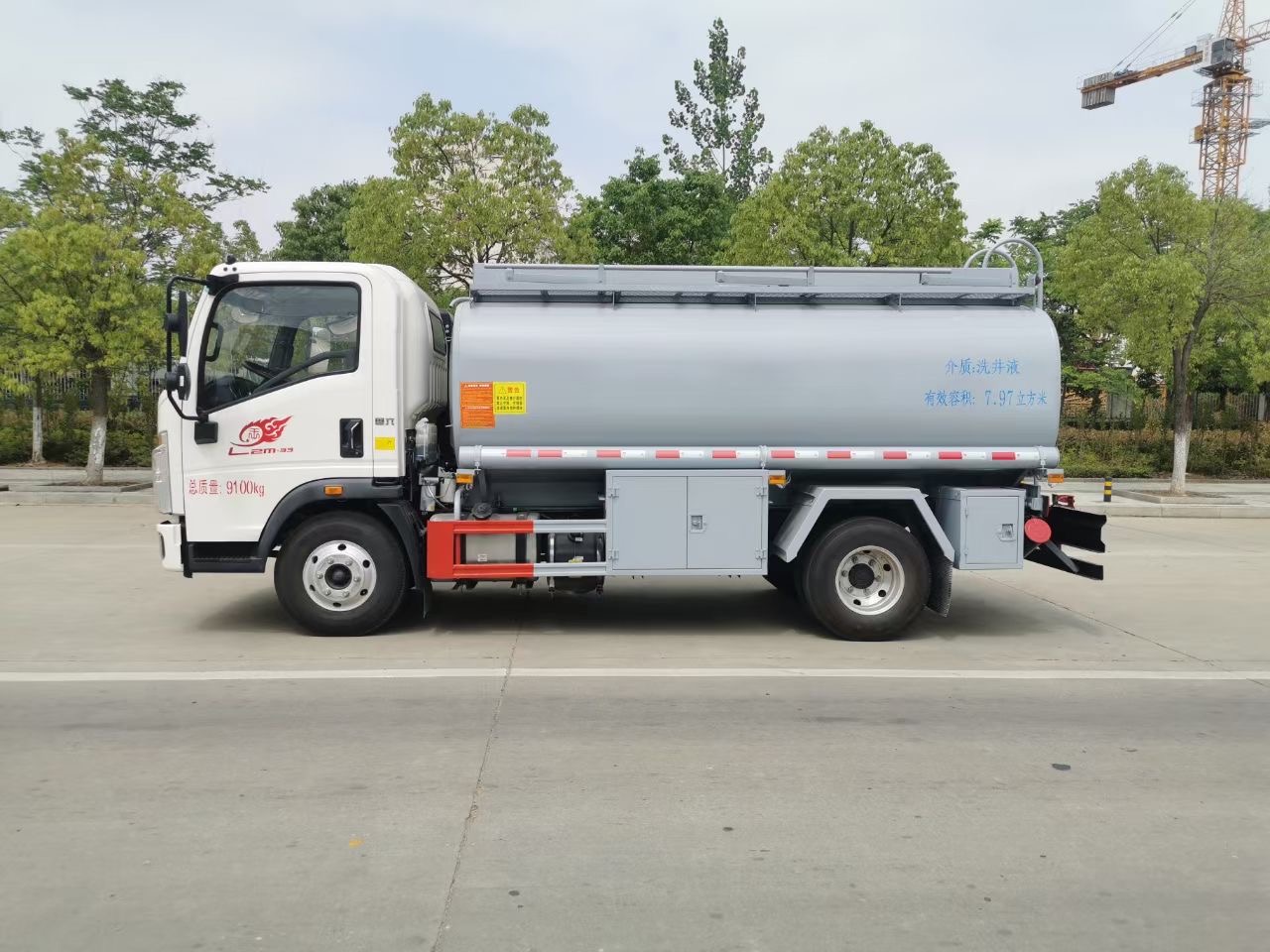 Modern Fuel Tank Truck Featuring Next-Level Tank System