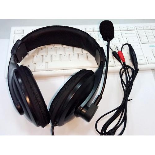 Headset usb dengan mikrofon