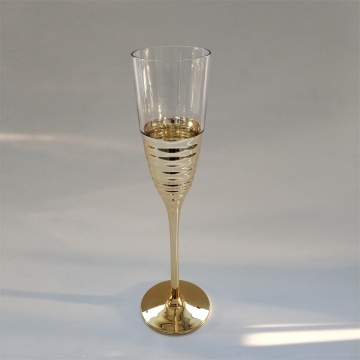 2020 neues Design Weinglas mit halber Beschichtung