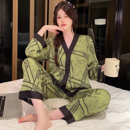 Wholesale Women's Long Sleeved & Satin Pajamas by Manufacturers