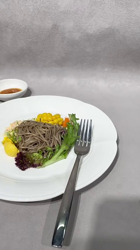 Sophisticated Asian-Inspired Tableware Set with Gray Bowls and Plates