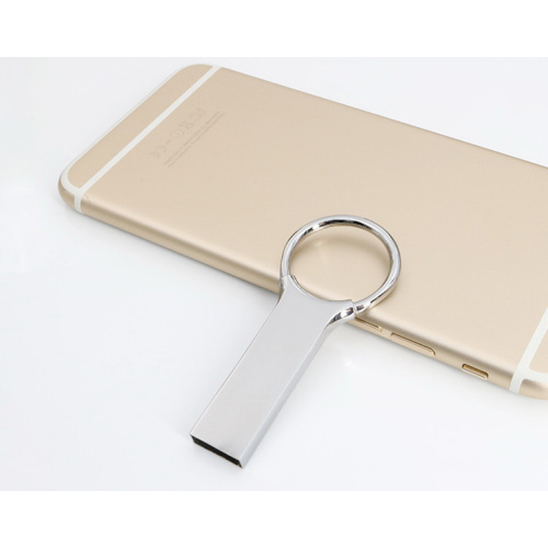 Mini memoria USB de metal con llavero