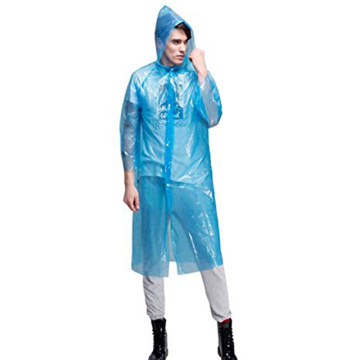 Imperméable jetable avec des boutons pour voyager