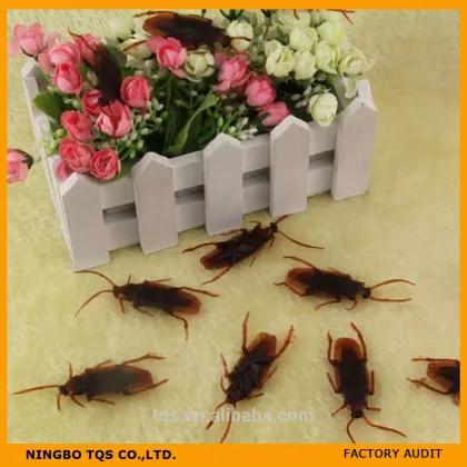 New Strange Funny Plastic Fake Cockroach Toys