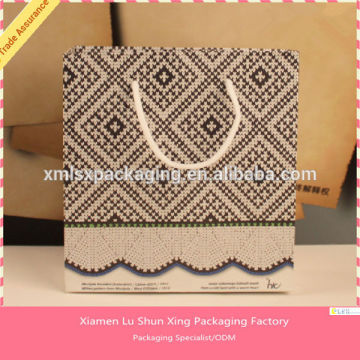 Eco friendly custom printed foil shopping gift paper bag with logo print and packaging ,custom paper bag