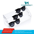 Підставка для сонцезахисних окулярів Lucite Clear Eyewear