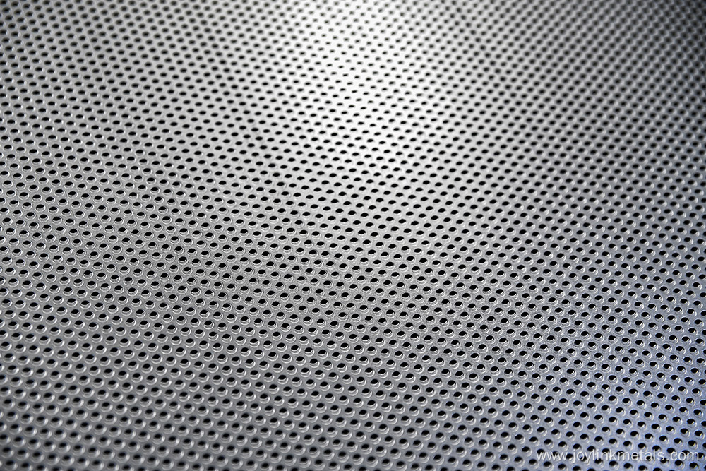 Customized Galvanized Perforated Metal Mesh