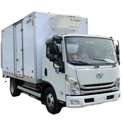 SAIC Yuejin 4X2 4.5T Pure Electric Refrigerated Cargo Truck