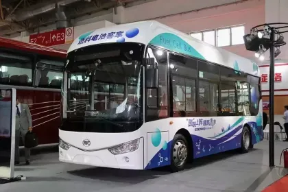 Long-Endurance 12m Hydrogen Fuel Cell Bus