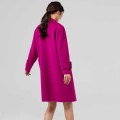 နှင်းဆီပန်းရောင်အတွက်သိုးမွှေး cashmere ကုတ်အင်္ကျီနှစ်ဆရင်ဆိုင်ခဲ့ရသည်