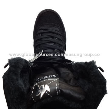 2014 new design warm snow boots in black