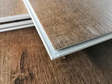 EIR Surface Anti-Slip Spc Click Plank Flooring