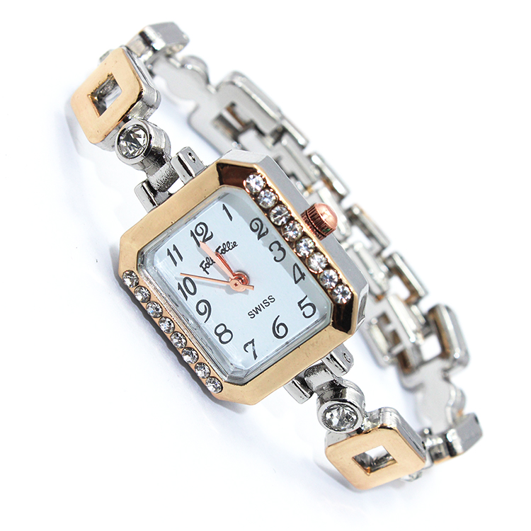 Newest Gold metal chain watch lady wristwatch