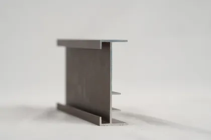 Spray Painted Aluminum Profiles for Doors and Windows