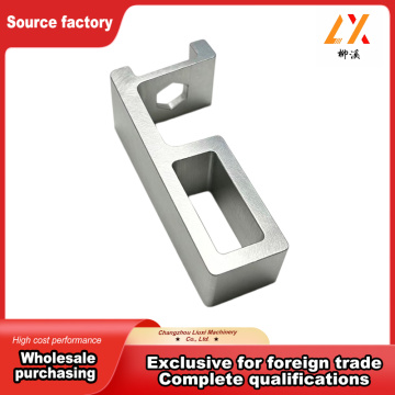 Composant d'extrusion d'aluminium 6061 rainuré