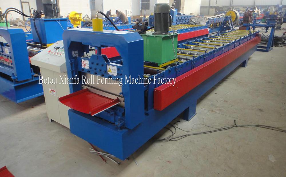 Color steel roll forming machine