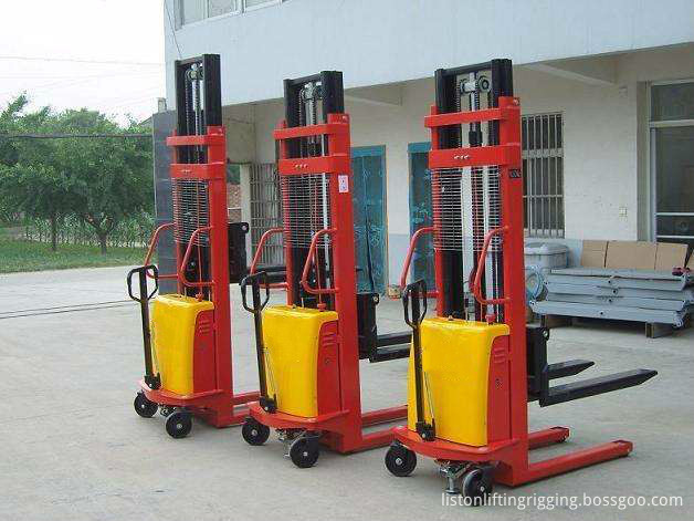 Electric Stacker 2 Ton