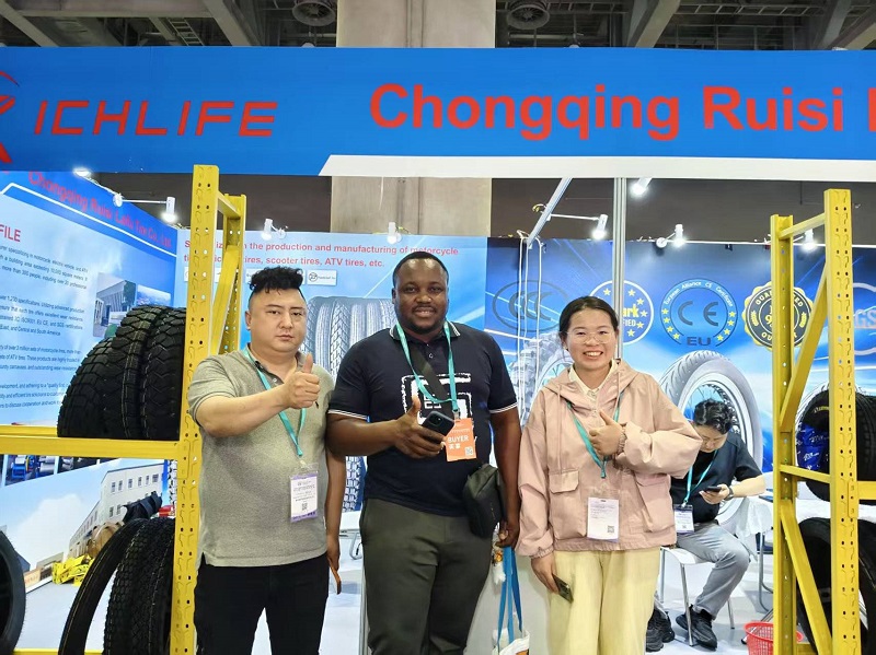 Canton Fair Sees a Surge in Orders! International Buyers Compete with Cash for Rislife KUMA Tires