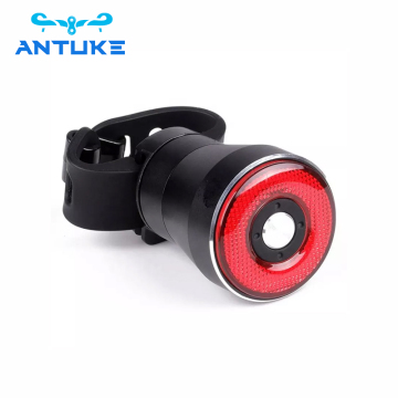 Q5 Smart LED Brake Taillight - IP65 Waterproof Bicycle Tail Light for Night Riding