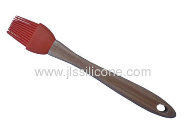 Popular Kitchen Tool Silicone Brush With Wood Handle 