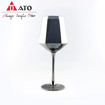 Polygonal Angle Wine Glass With Smoky Grey
