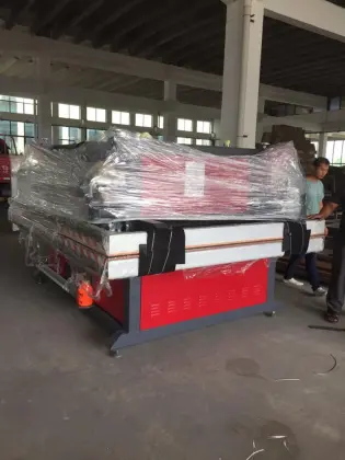 2020 new technology high presion cnc glass cutting machine