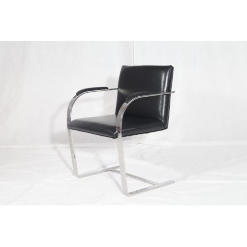 Replica di Van Der Rohe Brno Flat Bar Chair