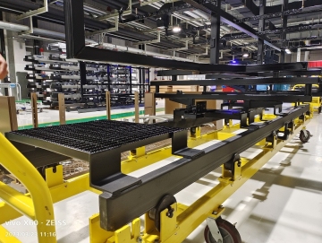 Efficiently Transplanting Roller Bed