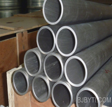 Titanium pipe