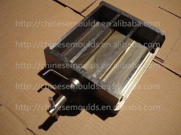 steel three gang concrete cement prism test mold