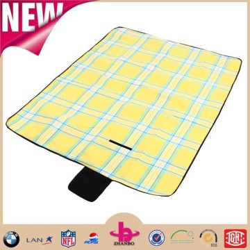 100 Polyester custom design cheap backing portable waterproof picnic rug/outdoor foldable custom picnic rug/ blankets