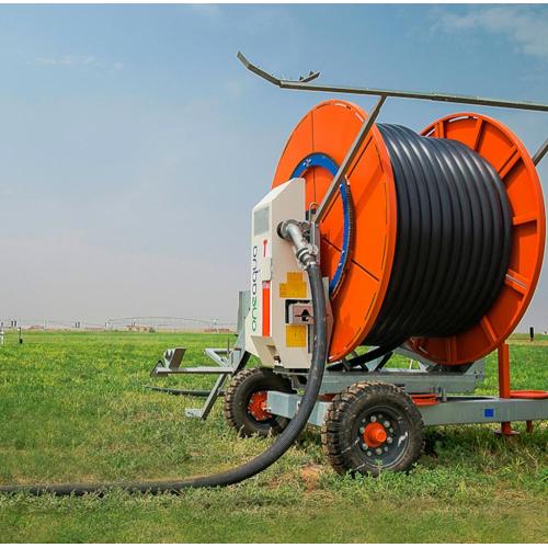 Carrete de manguera con bomba de agua