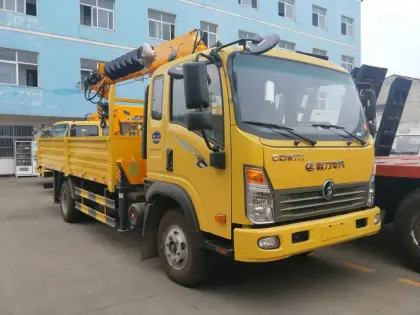 Sino Truck Cdw 6.3tons Truck Mounted Crane for Sale
