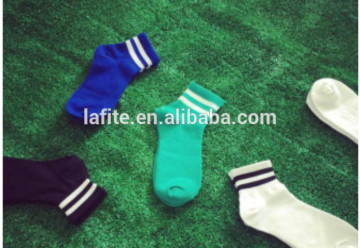 wholesale white socks with hot popular fashions and style good quality socks