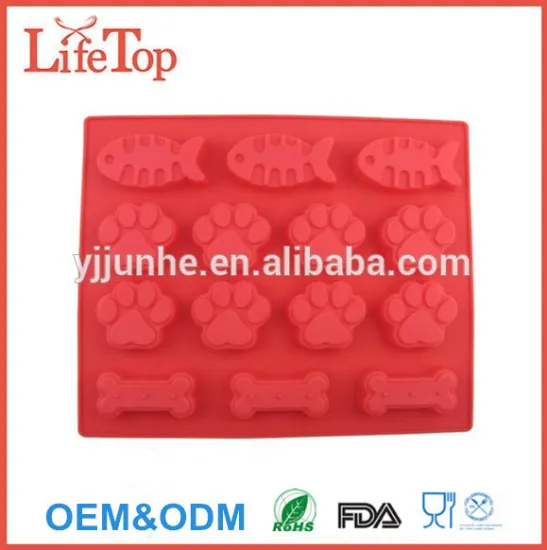 Dog Paws Dog Bones Cake Pan Silicone Mold
