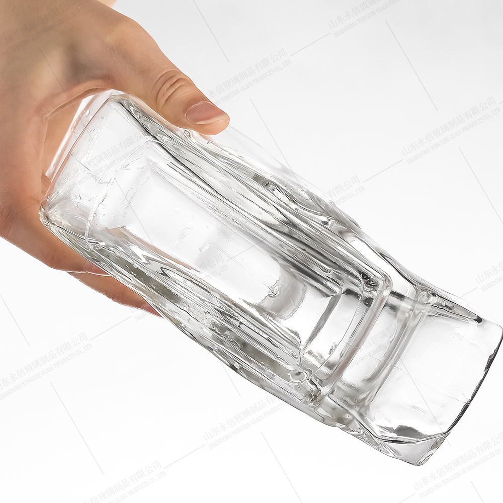 Personalized royal crystal whiskey bottles vendor