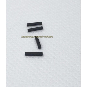 Long strip sintered neodymium iron boron magnet