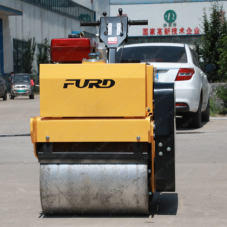 Fyl-S600 Gasoline Engine alimentato a 20kn Road Roller