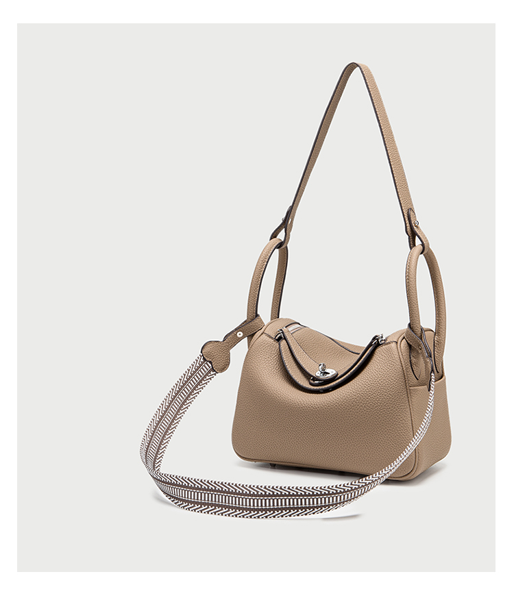 single shoulder bag