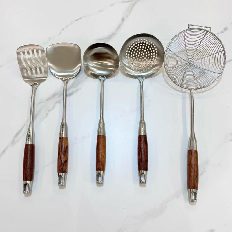 Stainless Steel Kitchen Cutlery Set for Everyday Use