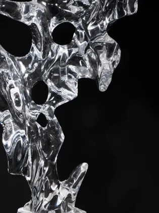 Taihu Transparent Rock Sculpture Crystal Hotel Decoration
