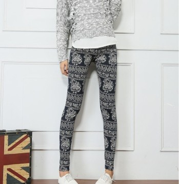 Korean Version Of the Fall And Winter Plus Thick Velvet Stretch Slim Leggings 9534